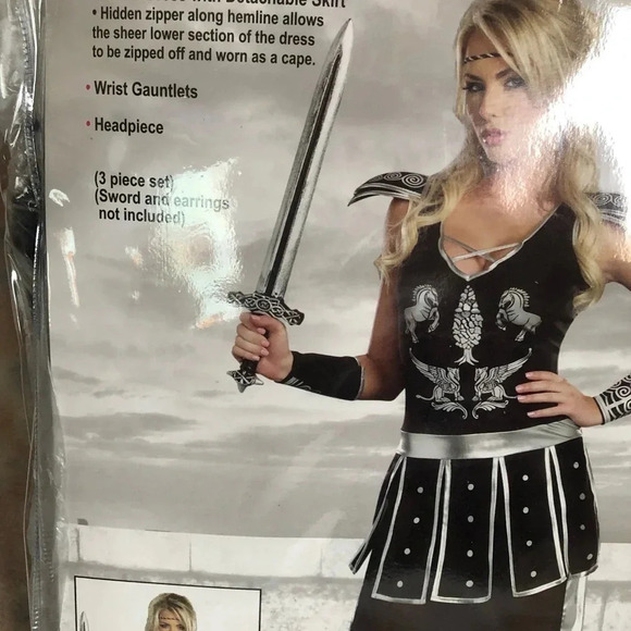 Dreamgirl Halloween Costume - Picture 4 of 8